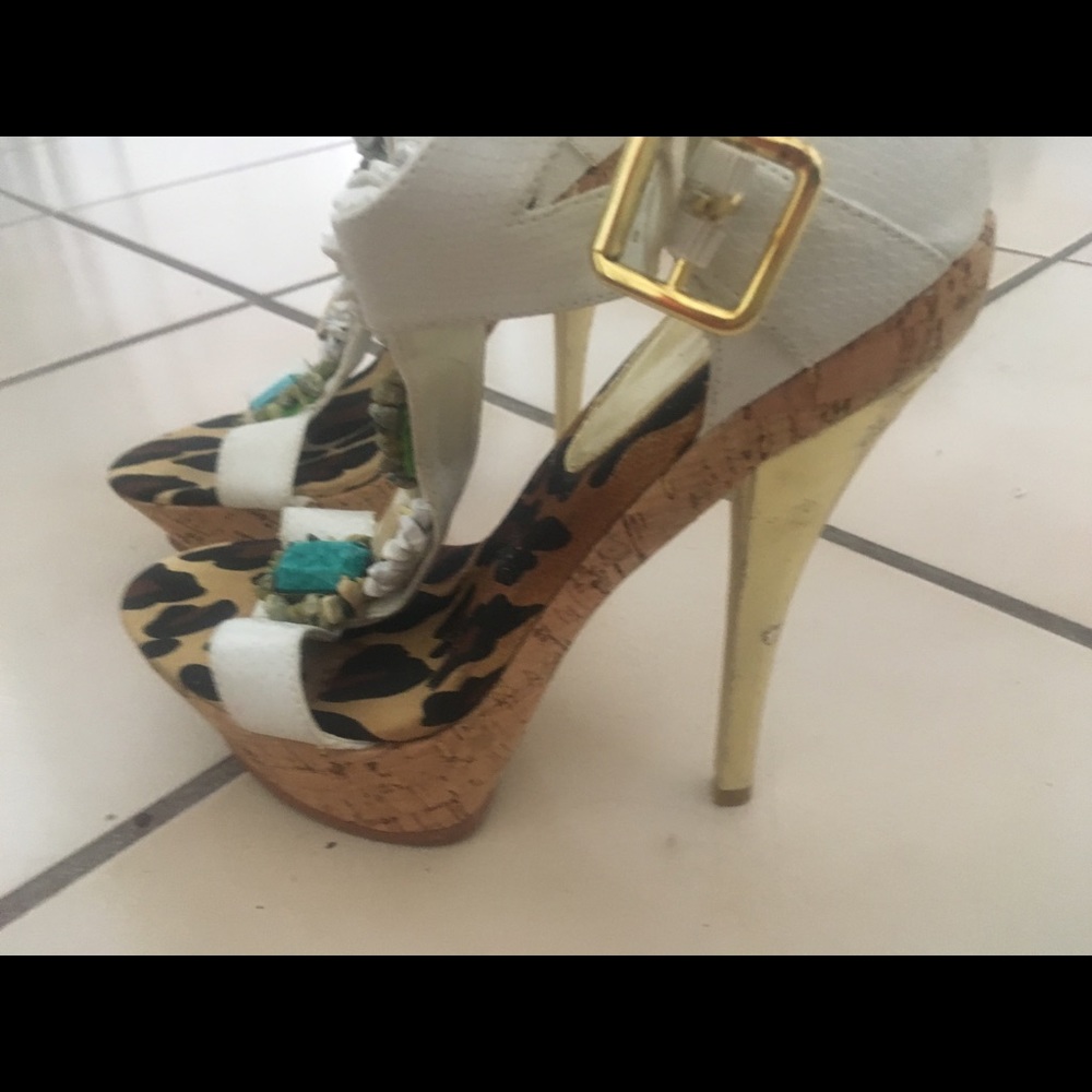 Platform Heels - Picture 2 of 4